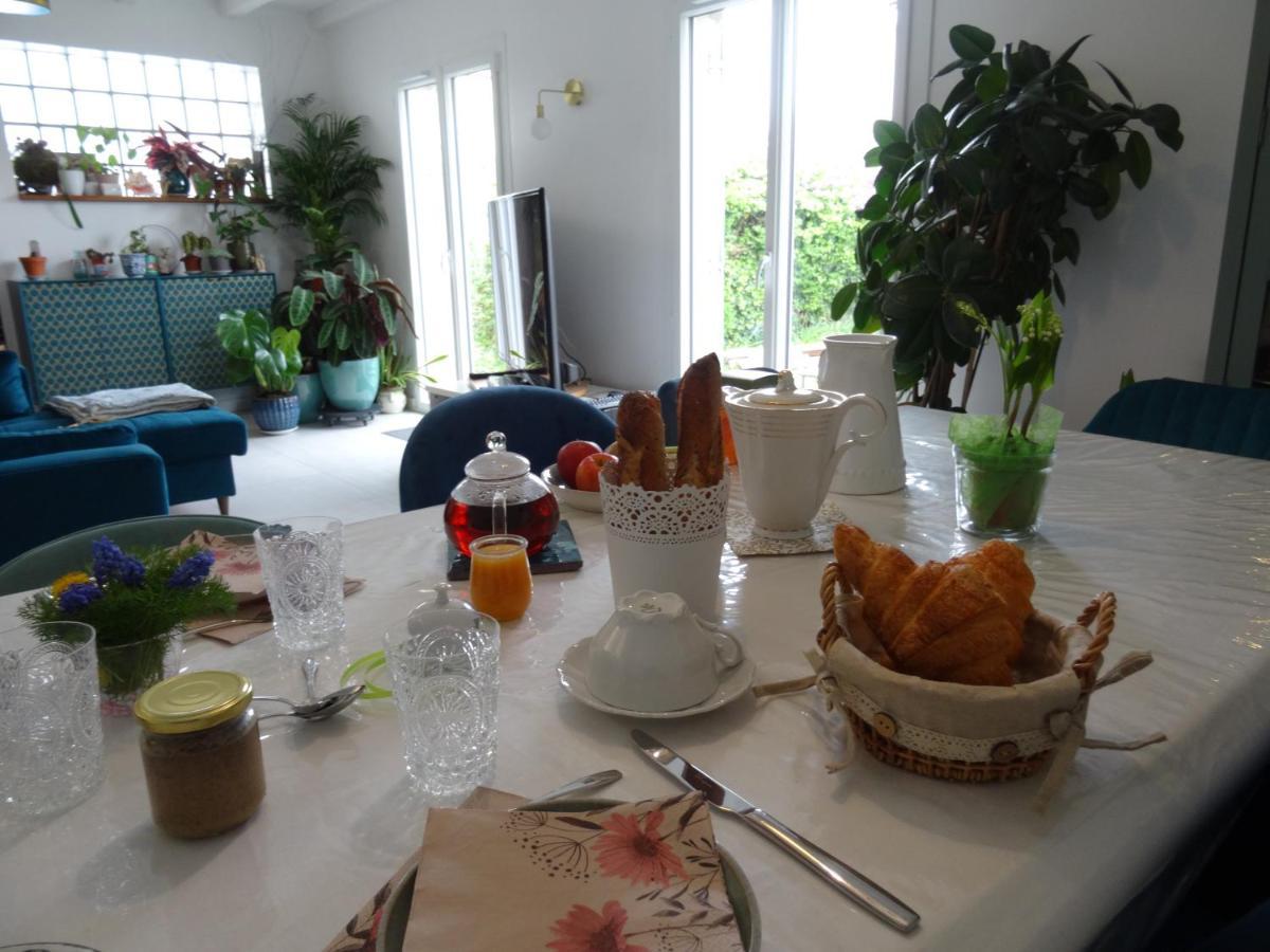 Maison D'Hotes Les Roses Tremieres Saclay Zewnętrze zdjęcie